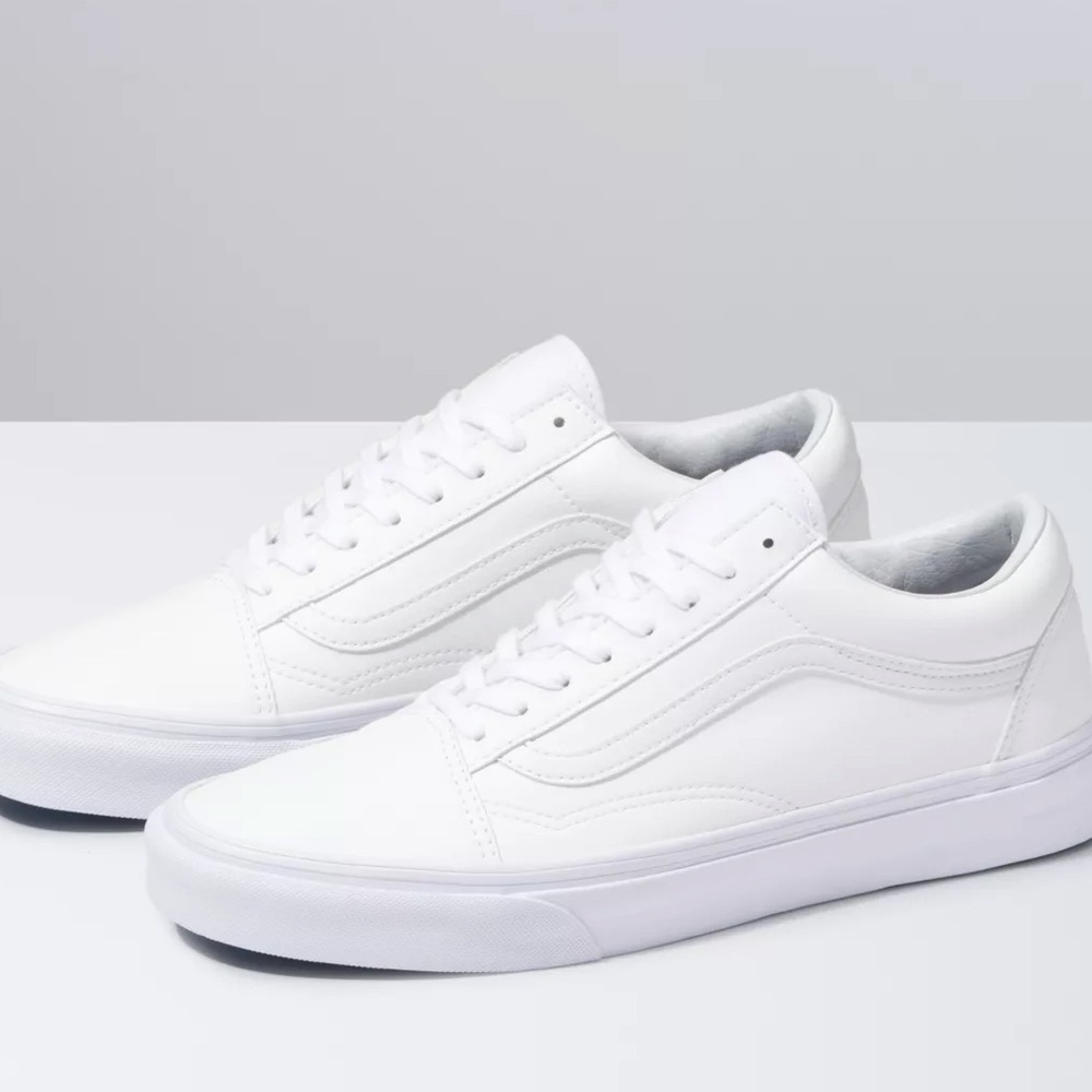 Old Skool White Vans